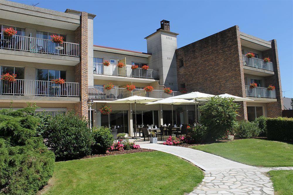 Logis Hotel & Restaurant - Le Relais De Montigny 몽티니 외부 사진